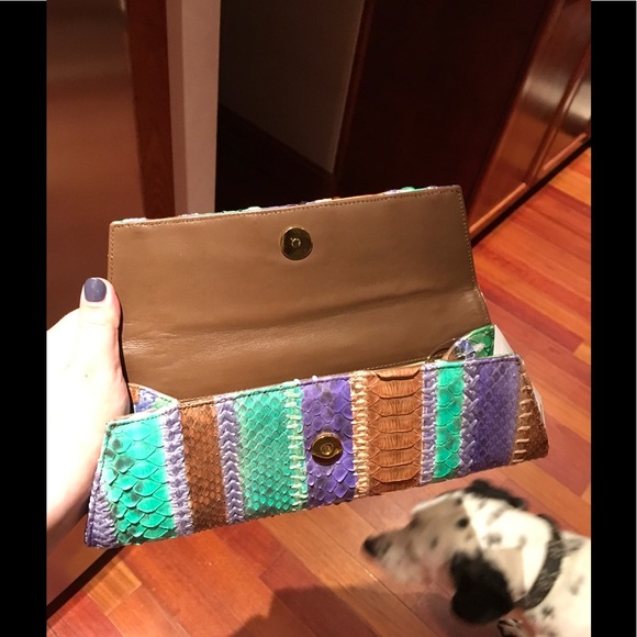 Stuart Weitzman Mayan Serape Python Clutch - Picture 4 of 5